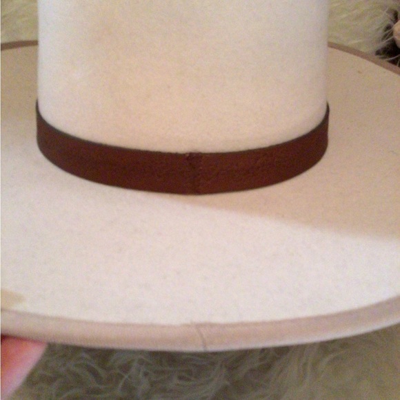 NEW! Wyeth structured embroidery band rancher - Picture 4 of 5